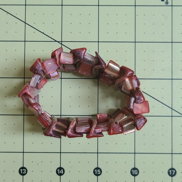 💥4/$20 ABALONE Pink Colored Stretch Bracelet - Picture 6 of 9